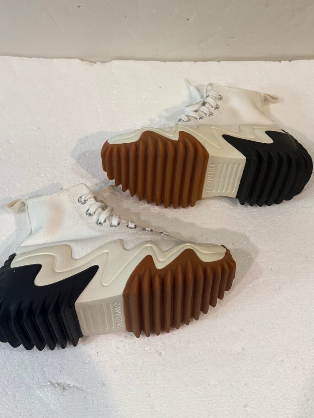 Converse Run Star Motion CX Platform High Top White Black Gum Women Size 6 CLEAN - Picture 6 of 11